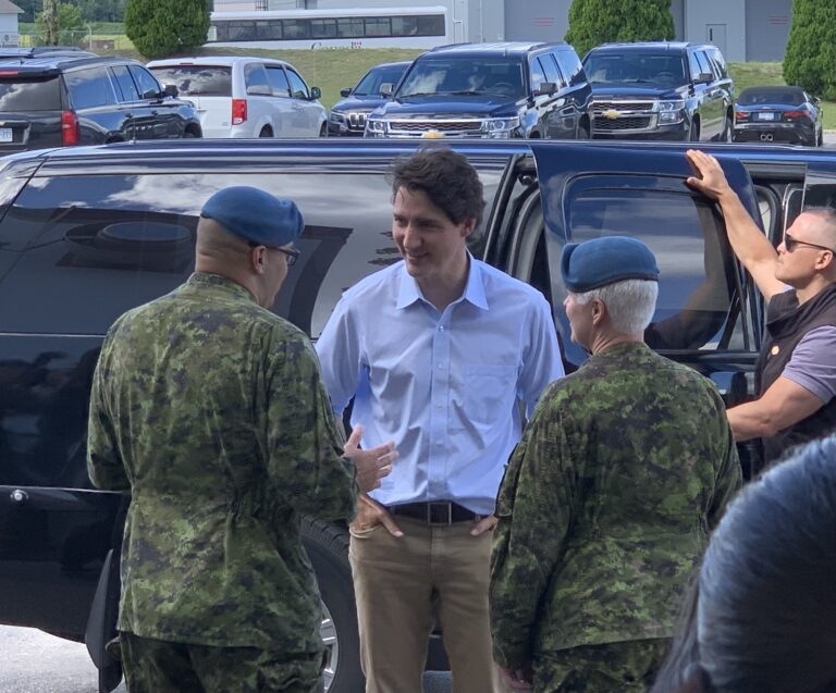‘Thank you’ BBQ with the PM at 22 Wing