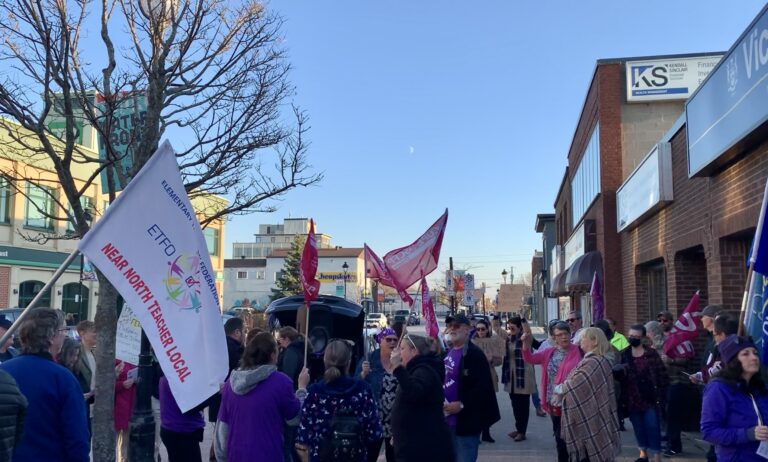 CUPE picketing in Sturgeon Falls, North Bay and Powassan on Friday