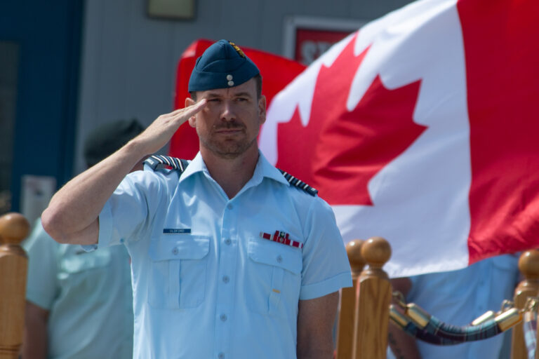 New commander at 22 Wing North Bay