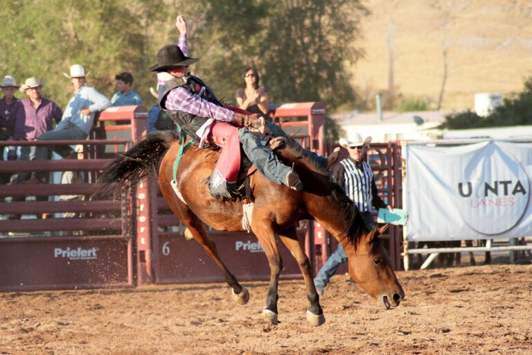 Papineau-Cameron hosting Smoke ‘N’ Spurs this weekend